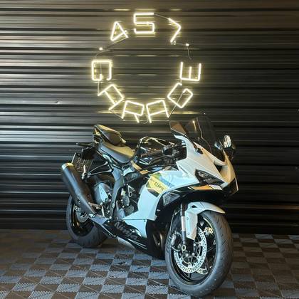 KAWASAKI NINJA ZX-6R 
